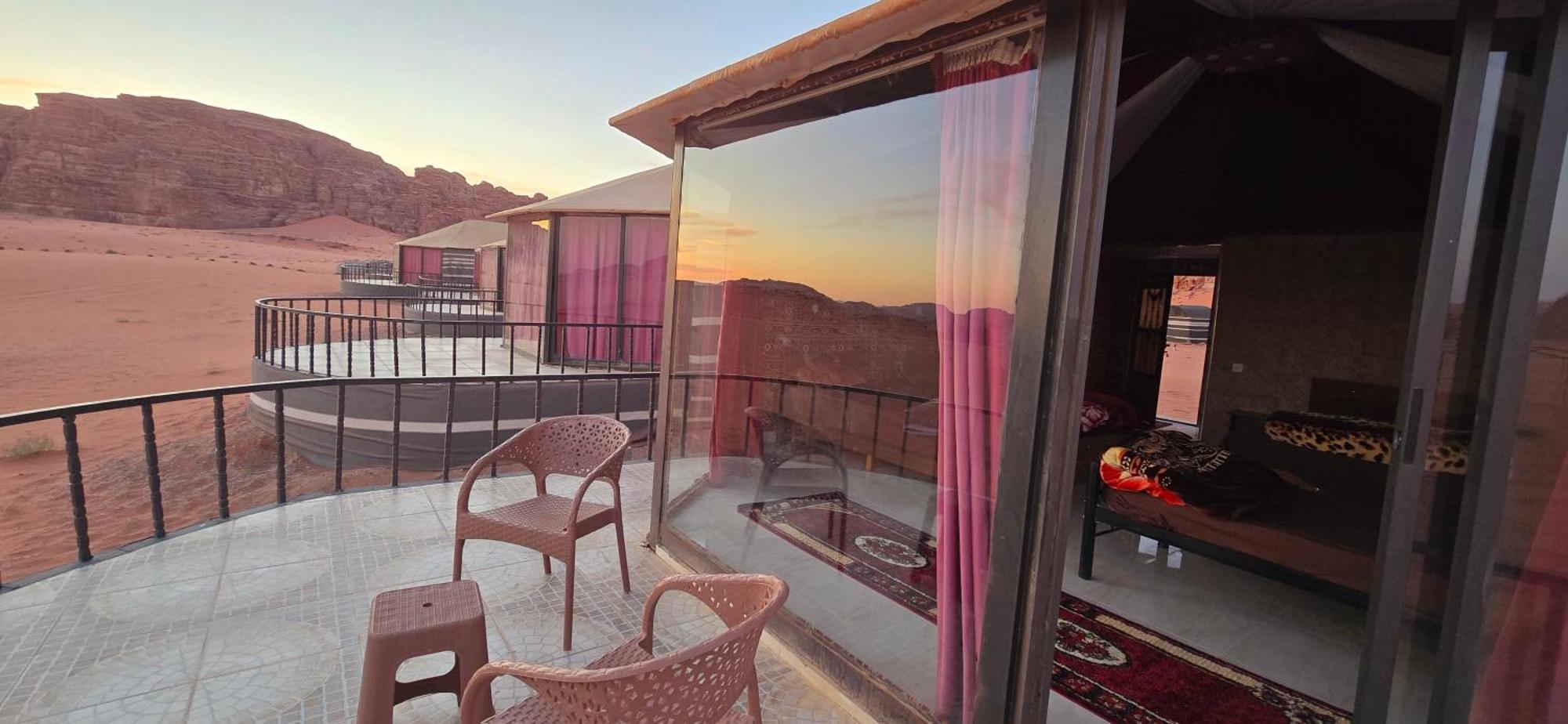 Wadi Rum Candles Camp Exterior photo